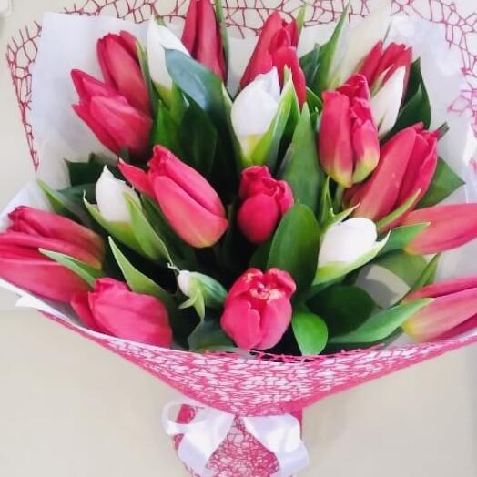 Bouquet of 21 tulips