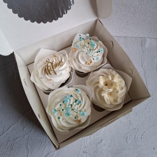 Капкейки в подарок на 8 Марта