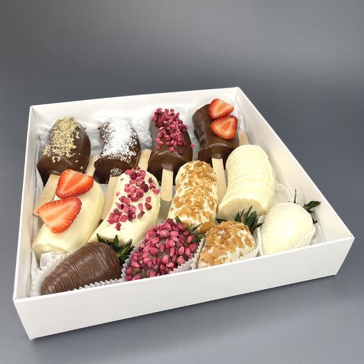 Бананы в шоколаде Фруктово-ягодный микс