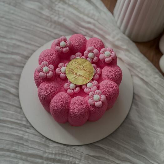 Pastel de cumpleaños de mousse Bento