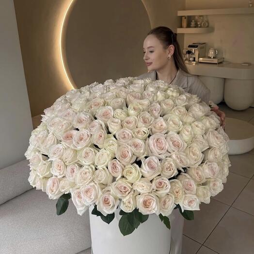 Цветы в коробке