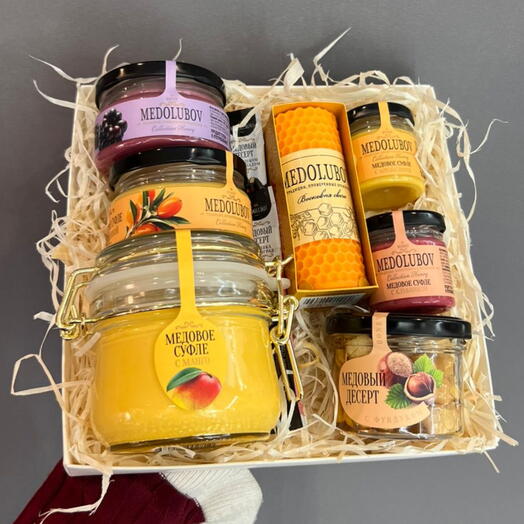 Сладкий подарочный набор