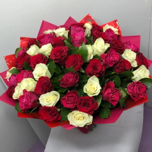 Микс Кения  51 роза