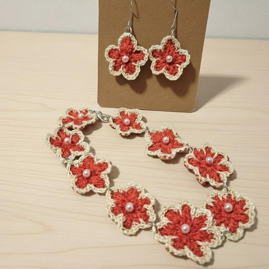Bracelet and earrings