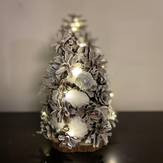 Новогодняя ёлочка с гирляндой