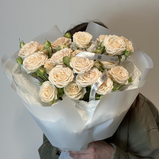 Моно из 3 кустовых роз