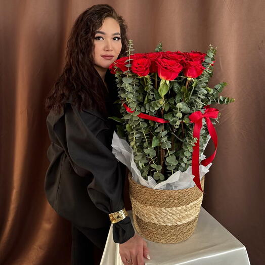 Trendy arrangement in a cachepot