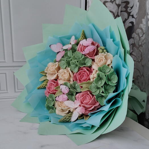 Зефирный букет с зеленой гортензией и бабочками 🦋