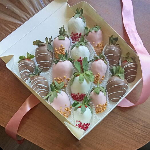 Клубника в шоколаде «Романтика»