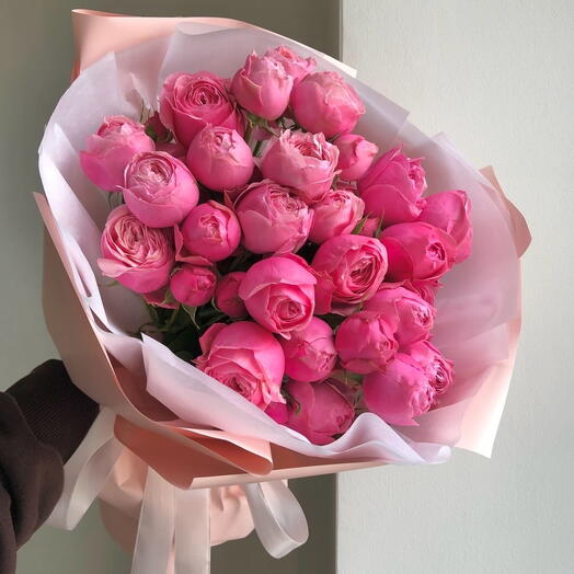Нежные кустовые пионовидные розы 😍💗🌸