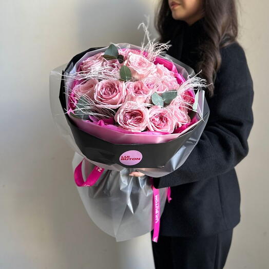 Букет "15шт Pink O Hara с эвкалиптом"