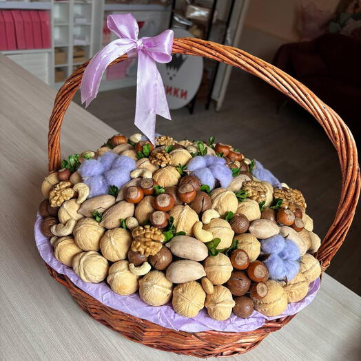 Ореховая корзина