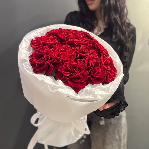 Красные розы в новом амплуа ️