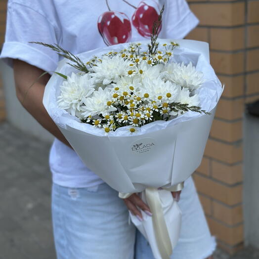 Букет комплимент с ромашкой