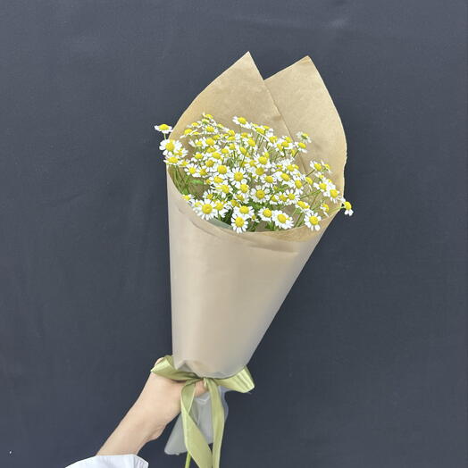Букет из ромашек ( матрикария)