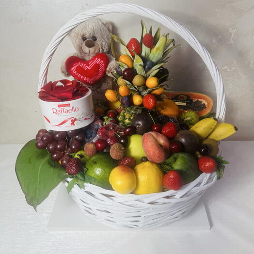 Большая Фруктовая корзина с мишкой и Рафаэлом