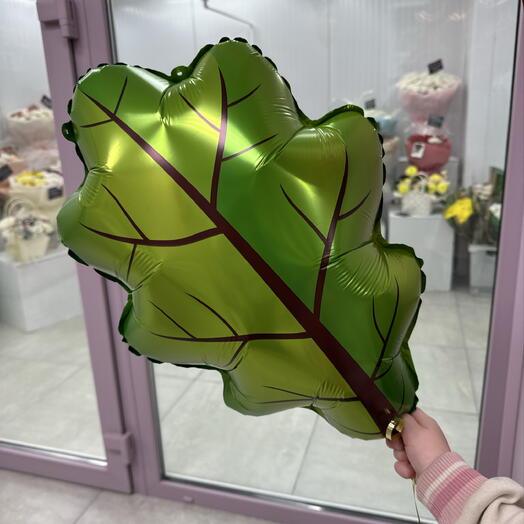 Шар фольгированный дубовый лист