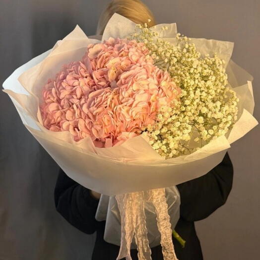 Букет (M) : с гортензией и гипсофилой 💕