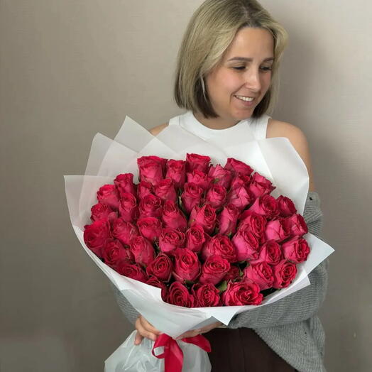 Букет из 51 малиновой розы 40 см (Кериса)