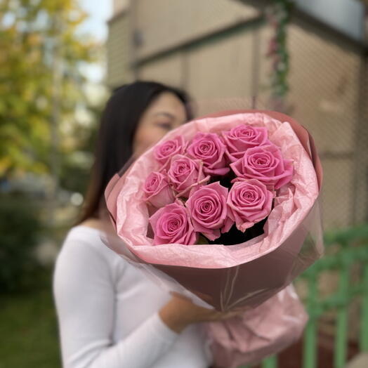 Букет из розовых роз (9)