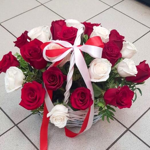 Basket with roses