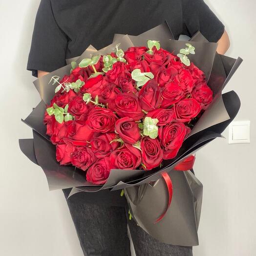 ✅ Bouquet of 51 roses