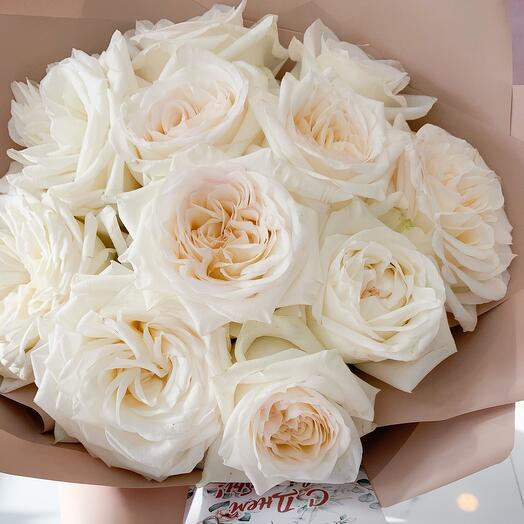 Пионовидная Роза