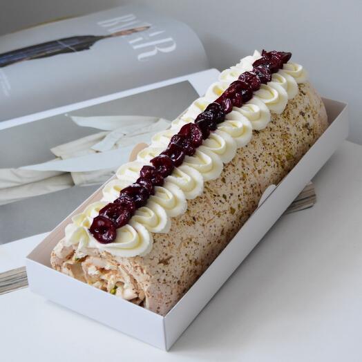 Rollo de merengue de cereza