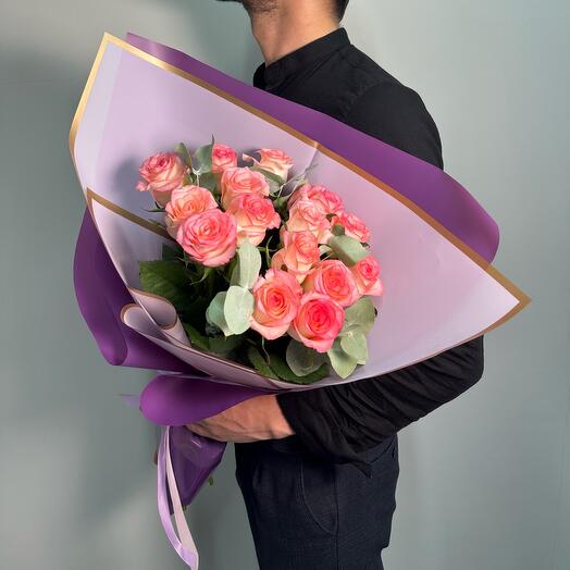 Bouquet of delicate roses "Julia"
