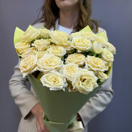 Ramo de rosas fragantes beige 5 piezas