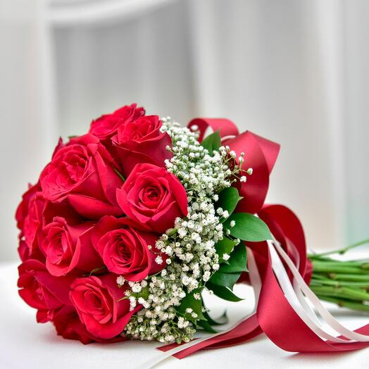 Love 12 Red Roses Bunch