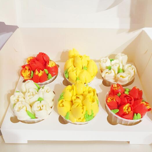 Cupcakes Tulipanes