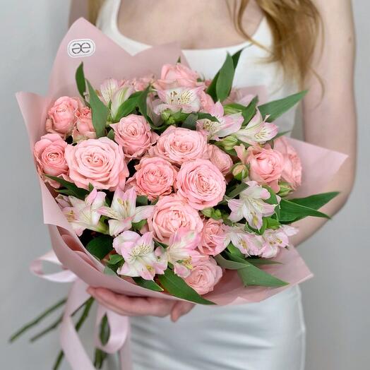 Дуобукет из кустовых роз "Мадам Бомбастик" и розовых альстромерий 5|4