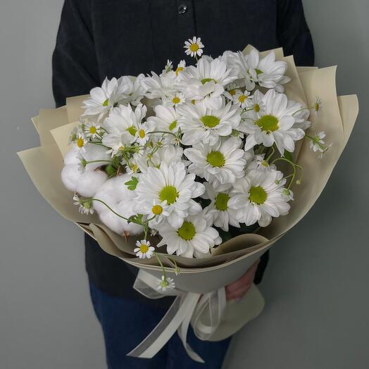 Bouquet "Summer with cotton" of 3 chrysanthemums