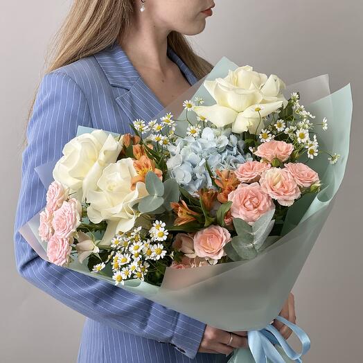 Bouquet with Hydrangea Rodeo