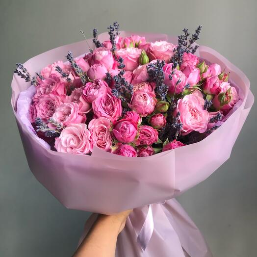 Букет из кустовых роз🎀