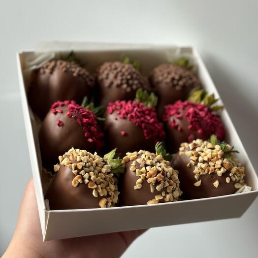 Клубника в шоколаде 9 ягодок🍓