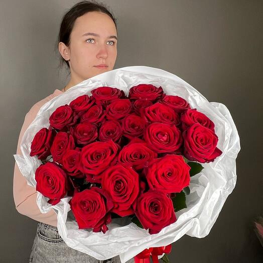 Букет из 25 красных Роз
