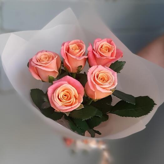 Букетик коралловых розочек 🧡