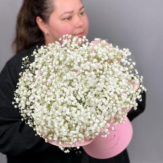 Цветы в коробке из белой гипсофилы.Композиция 541 Milin bouquet
