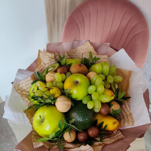 Фруктовый букет