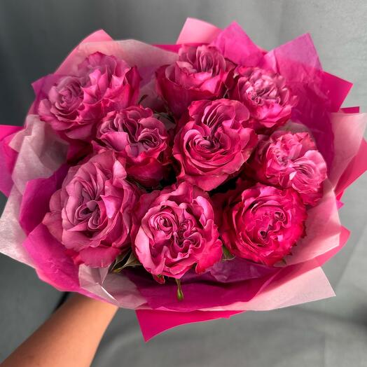 9 peony-shaped country blue roses