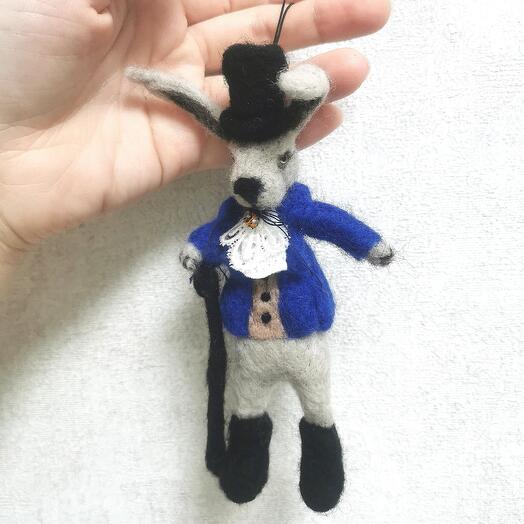 Елочная игрушка кролик