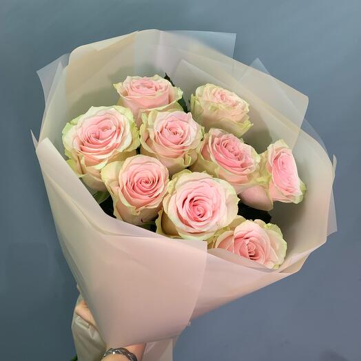 Delicate creamy-pink roses