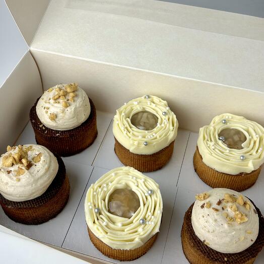 Набор эклеров сладкие