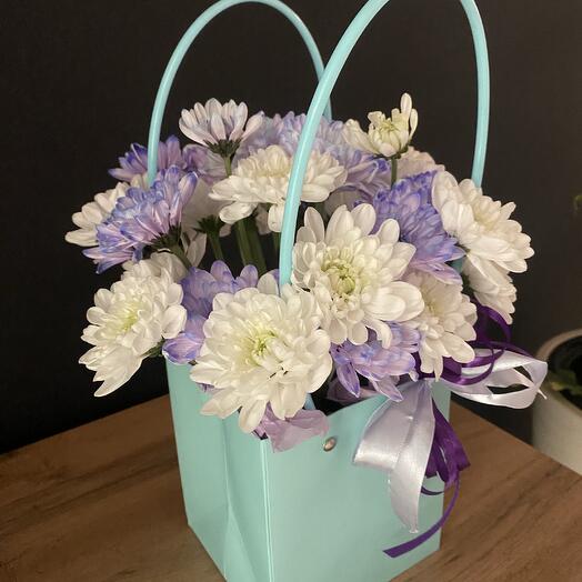 Цветы в коробке