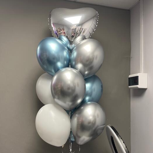 Фонтан из шаров нежно-голубой