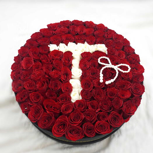 Customized Letters Premium Red Roses