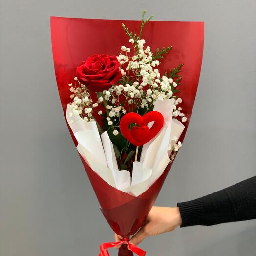 1 Rosa roja con arreglo
