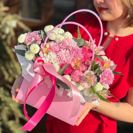 ,Handbag with flowers